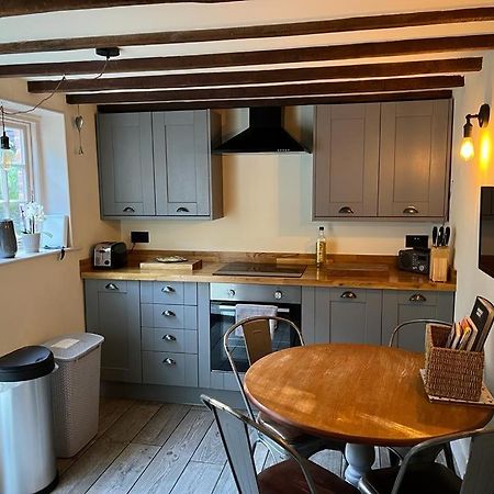 Cosy Flint Cottage WTA WTA Eastbourne Exterior foto